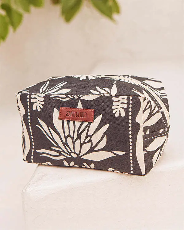 Lotus Toiletry Pouch | Sand Cloud - Image 3