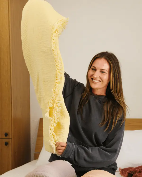 Lara Straw - PARTY BLANKET - Queen | Sand Cloud - Image 4