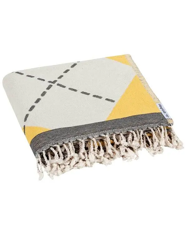 Hufflepuff Crest Blanket | Sand Cloud - Image 4