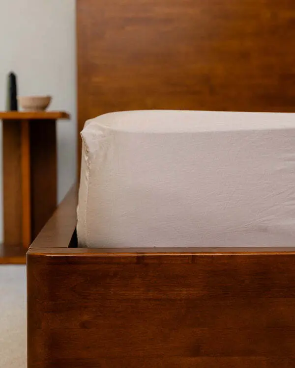 Luxe Sateen Fitted Sheet Beige | Sand Cloud