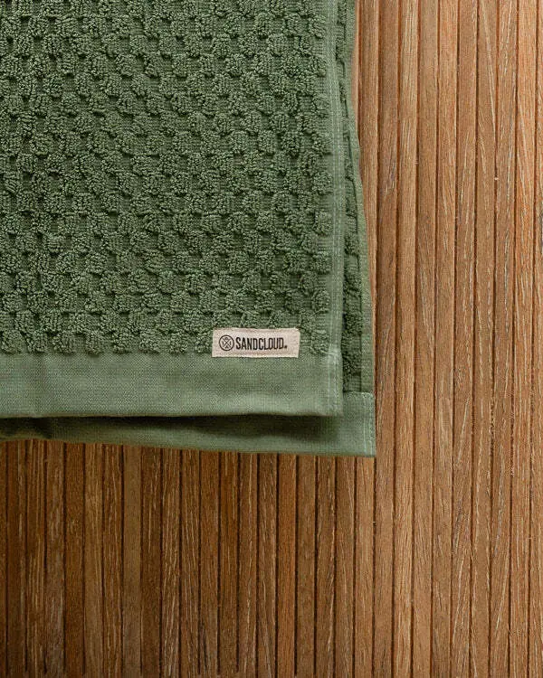 Atom Hand Bath Bundle 2 Pack - Hedge Green | Sand Cloud - Image 3