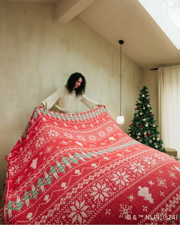Elf Fair Isle - PARTY BLANKET | Sand Cloud - Image 2