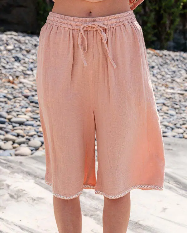 Alternative view of Lolo Gauze Short | Sand Cloud