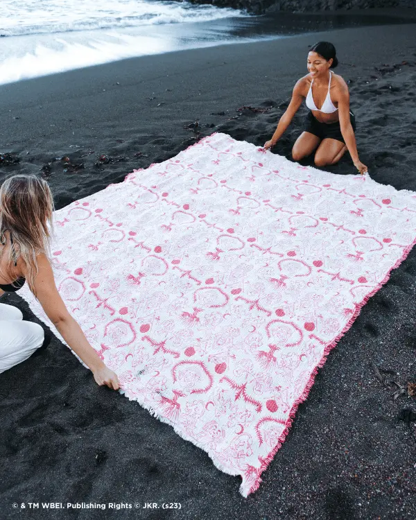 Magical Creatures - PARTY BLANKET | Sand Cloud - Image 3