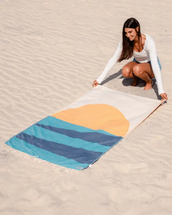 Alternative view of Geo Sunset | Sand Cloud