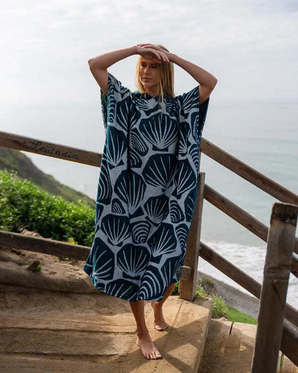 Shells Hooded Poncho | Sand Cloud - Image 6