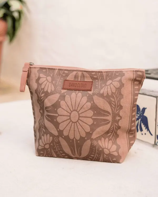 Nippon Daisy Zipper Pouch | Sand Cloud